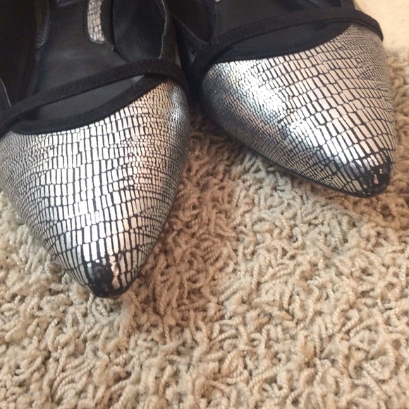 WHBM Silver Pointed Toe Flats - Picture 4 of 5